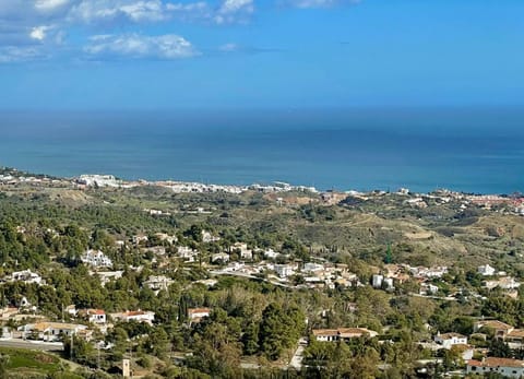 Charming penthouse with sea views in Mijas pueblo Apartment in Mijas