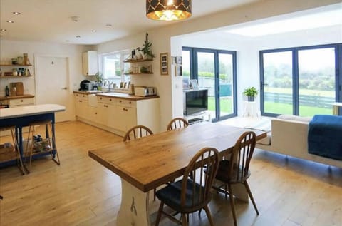 Beautiful 4-Bed House with countryside views House in Haverfordwest