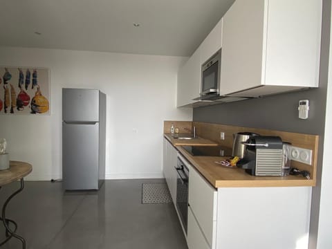 Kitchen or kitchenette, minibar, pet friendly, stove, toaster