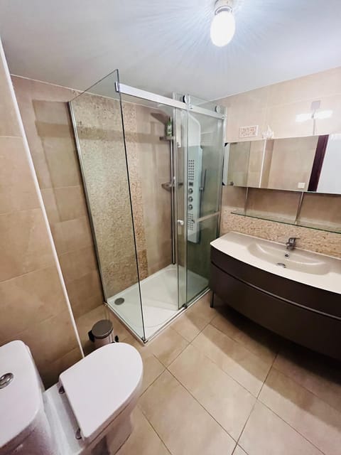 Shower, Bathroom