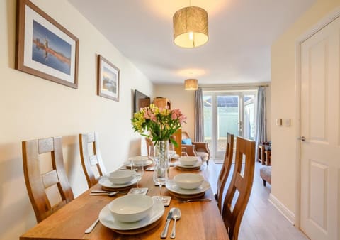 Swallowtail Cottage House in Winterton-on-Sea