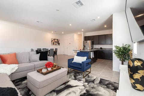 NEW! 2024 Lux & Modern Home by The Strip! Apartment in Spring Valley