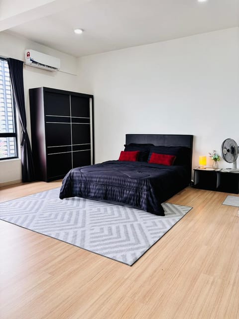 Bed, Bedroom, air conditioner