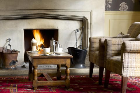 The Hare & Hounds Hotel Hotel in Stroud District
