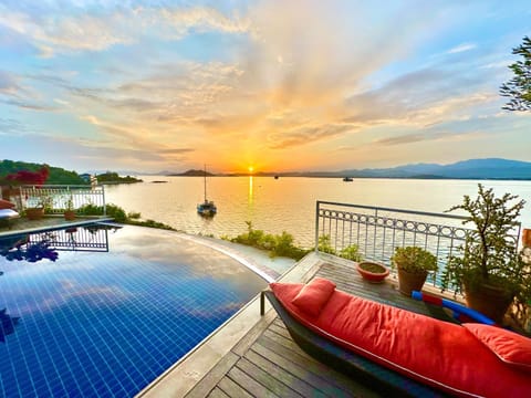 Pool view, Swimming pool, Sunset, sunbed