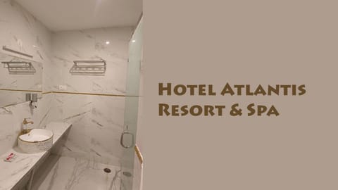 Atlantis Resort Spa Restaurant Swimming Pool, Banquet Hall, Guntur. Hôtel in Guntur