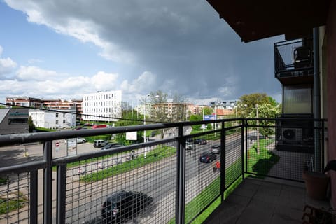 Balcony/Terrace, Street view