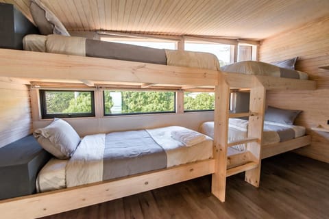 Photo of the whole room, bunk bed