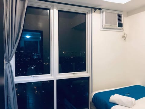 Kasara Urban Resort 1BR Condo Apartment hotel in Pasig