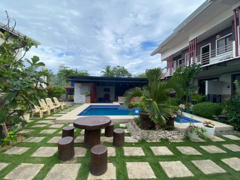 Vejaleiluc Guest House Apartment in Panglao