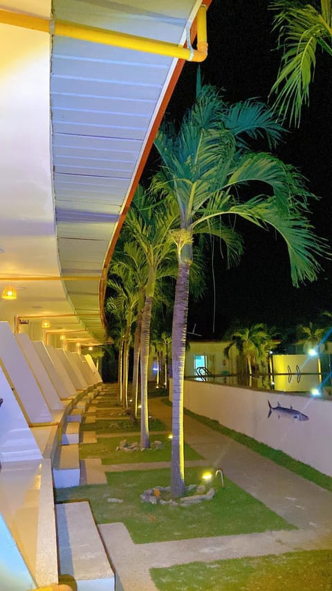 Green Mango Resort Hotel in Panglao