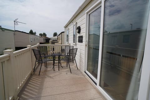 Patio, View (from property/room), Balcony/Terrace