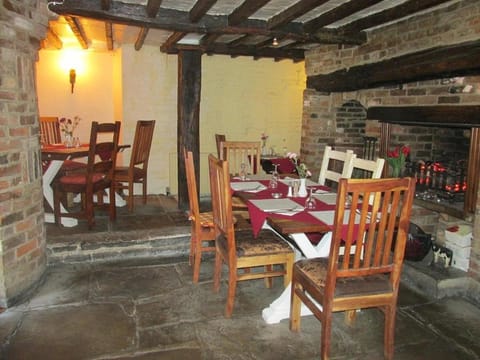 Red Lion Coaching Inn Inn in West Lindsey District