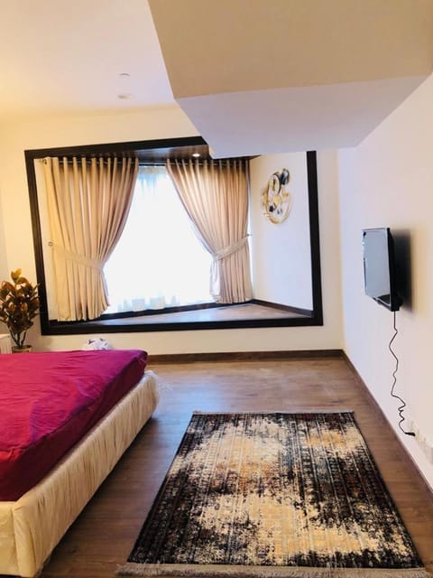 Emaar Apartment - Penta sqaure DHA P5 Condo in Lahore