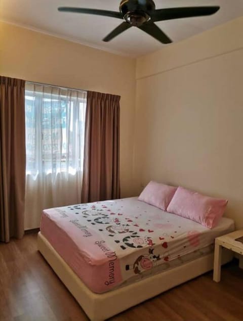 Sweet Homestay Golden Shower Apartment Apartment in Malacca