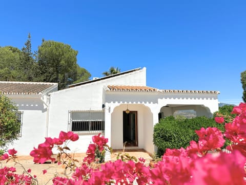 Casa del Barco with pool and stunning views Villa in Sierra de las Nieves