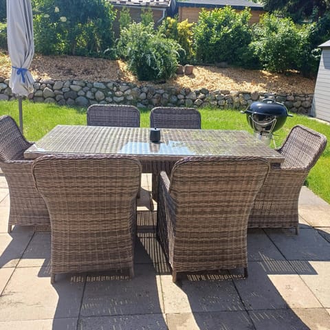Garden, Balcony/Terrace