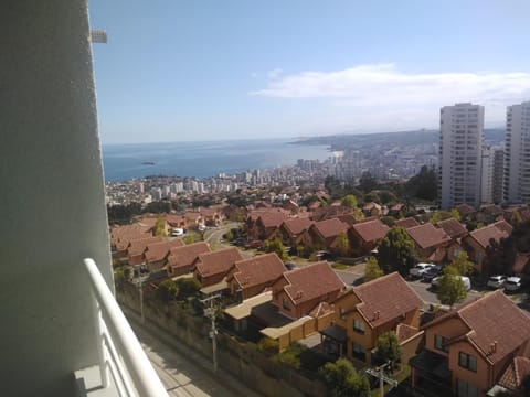 City view, Sea view