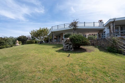 Property building, Garden, Garden view