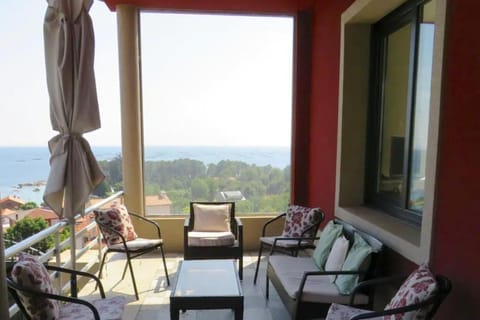 View (from property/room), Balcony/Terrace, Sea view