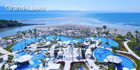 Kingdon of the Sun Resort in Nuevo Vallarta