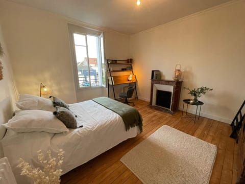 Maison Coeur centre ville Arnage 24h du Mans Villa in Centre-Val de Loire