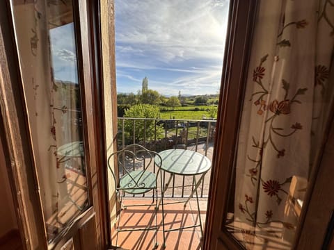 View (from property/room), Balcony/Terrace