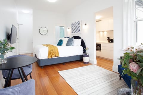 Beautiful Studio in Heritage Building with Balcony Condominio in Marrickville