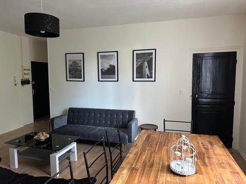 Cathedral view Apartment in Bourges