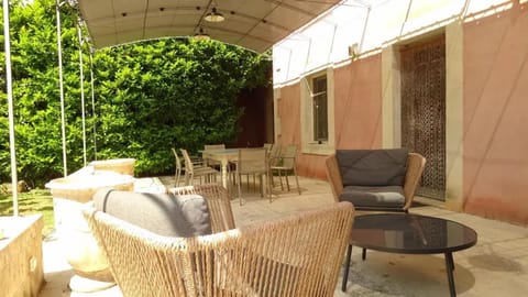 Villa de 3 chambres avec piscine privee jardin clos et wifi a Cavaillon Villa in Cavaillon