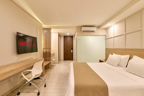 Bed, TV and multimedia, wardrobe, air conditioner