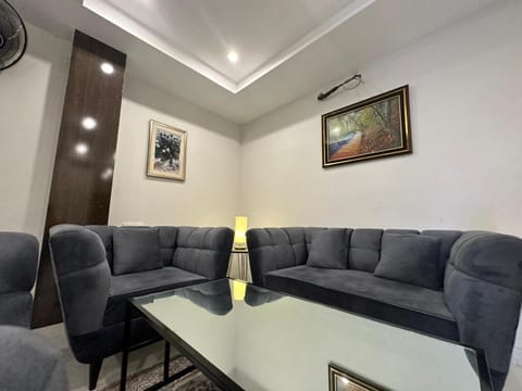 Lahore Apartments Wohnung in Lahore