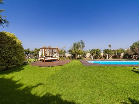 Villa with Pool and sea views in Banana Plantation Villa in Palmas de Gran Canaria