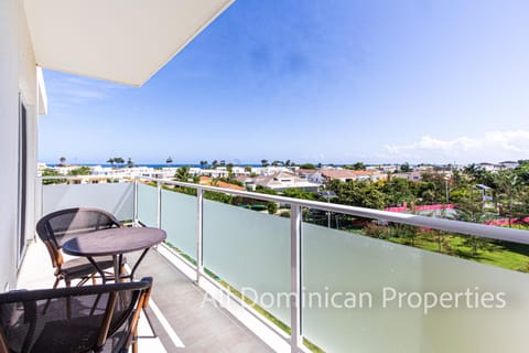 Patio, Natural landscape, View (from property/room), Balcony/Terrace