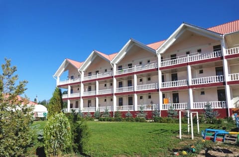 Property building, Natural landscape