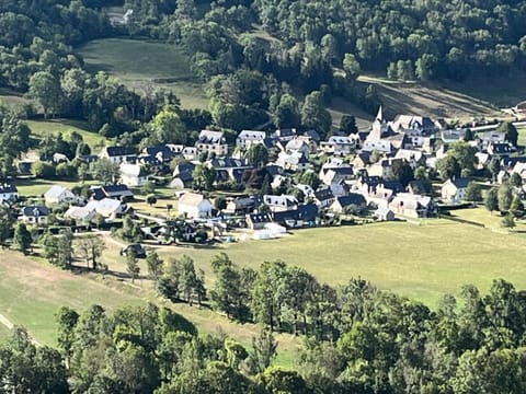 La Maison Garrap dans le val d'Azun Maison in Arrens-Marsous