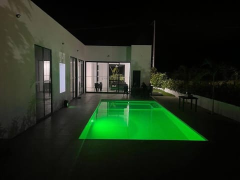 Night, Swimming pool