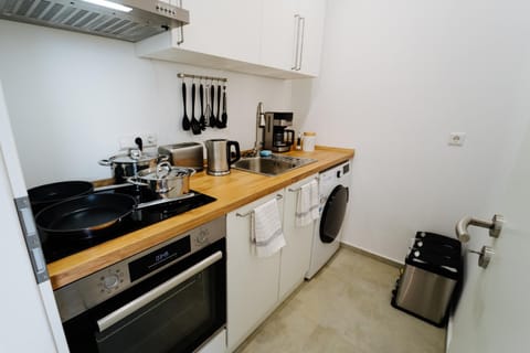 Coffee/tea facilities, Kitchen or kitchenette, dishwasher, minibar, pet friendly, stove, toaster