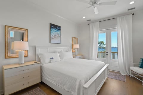 No Worries Bay House by Liquid Life House in Orange Beach