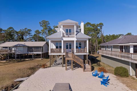 No Worries Bay House by Liquid Life House in Orange Beach