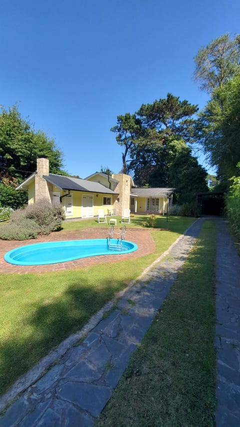 Property building, Pool view