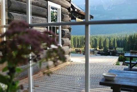 Beaverfoot Lodge Campground/ 
RV Resort in Columbia-Shuswap A