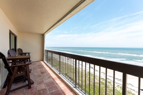 Luxury, Direct Oceanfront Unit and Balcony, Southeast Corner, Heated Pool, Garage Parking House in Daytona Beach