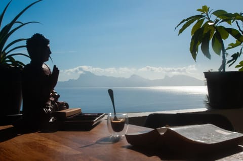 Natural landscape, Balcony/Terrace, Sea view