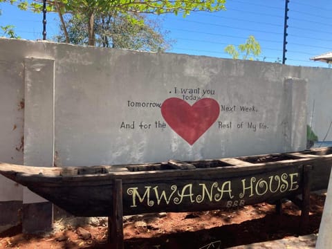 Mwana House Bed and Breakfast in Nungwi
