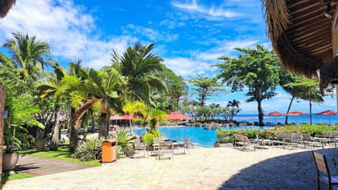 Nearby landmark, Natural landscape, Garden, Garden view, Pool view