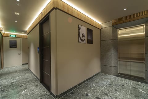 elevator