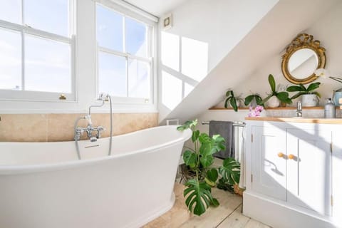 Boat House, Relax in a Whitstable Fisherman's Cottage Casa in Whitstable