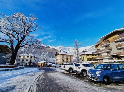 Appartamento a Bardonecchia Apartment in Bardonecchia