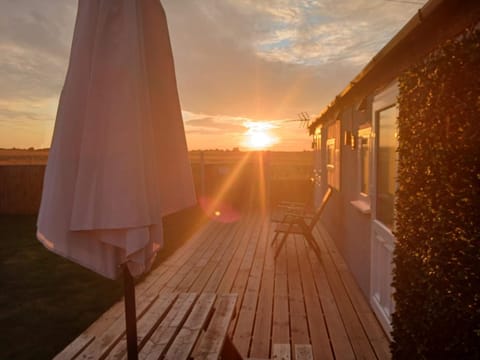 Day, Natural landscape, View (from property/room), Balcony/Terrace, Sunset